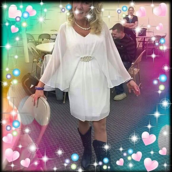 Meet your Posher, Monica - Picture 1 of 1